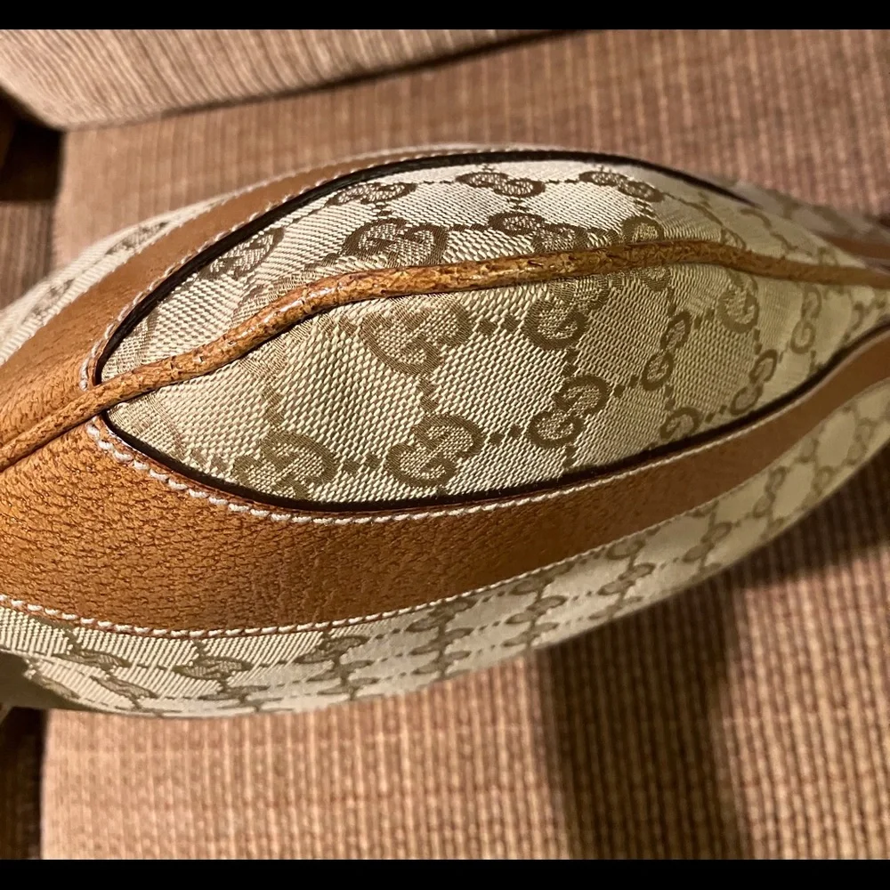 Gucci Vintage Bag - Picture 2 of 10